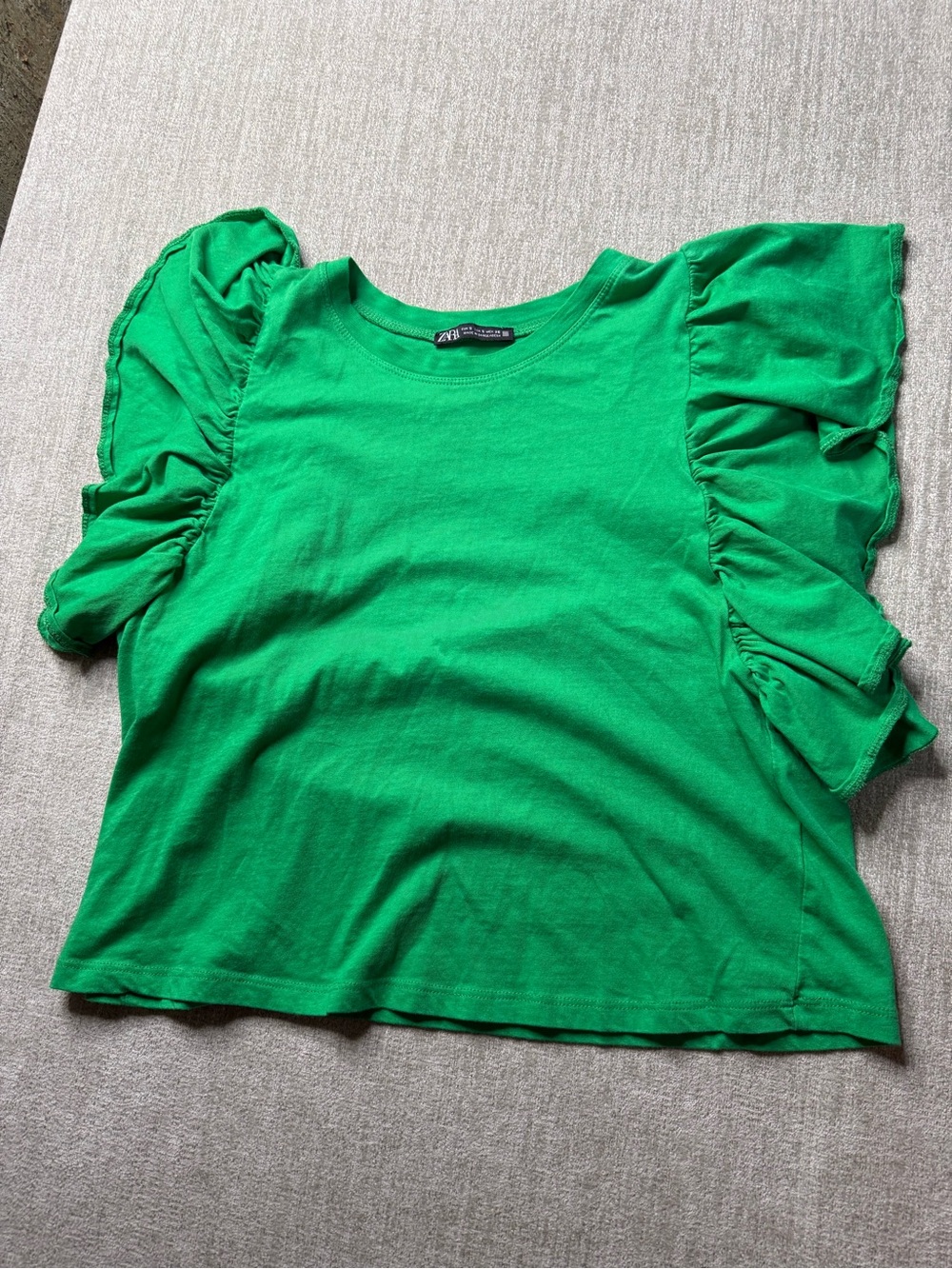 Zara Green Ruffle Sleeve Top Size Small Flutter Sleeve T-Shirt